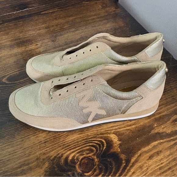 Michael Michael Kors Gold Sneakers Size 8.5‎ - Picture 1 of 13